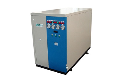 如何降低風(fēng)冷式冷水機(jī)的噪音？